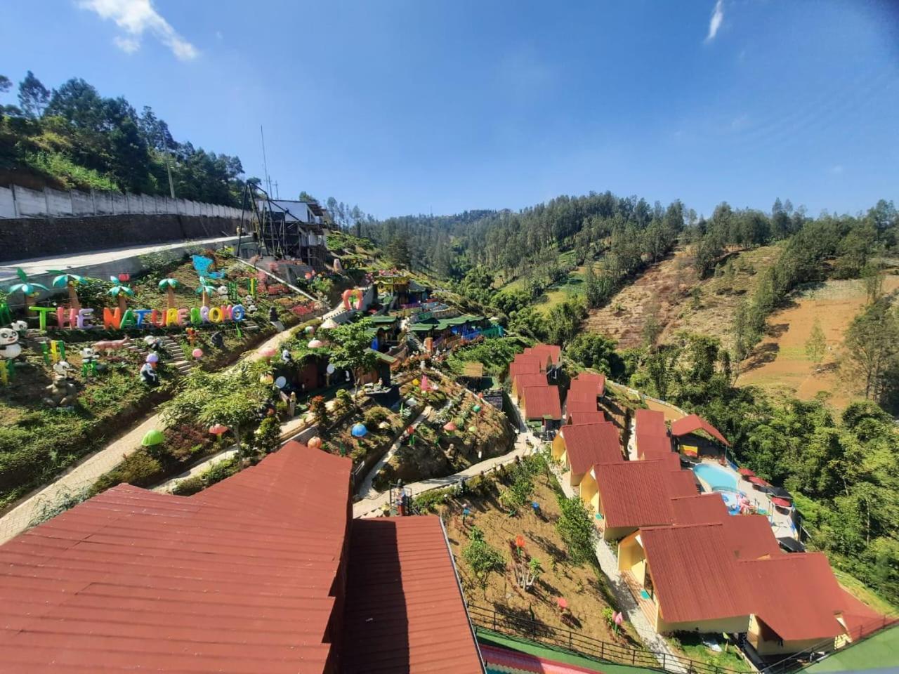 Hotel Nature Bromo And Resort Pasuruan Exterior foto